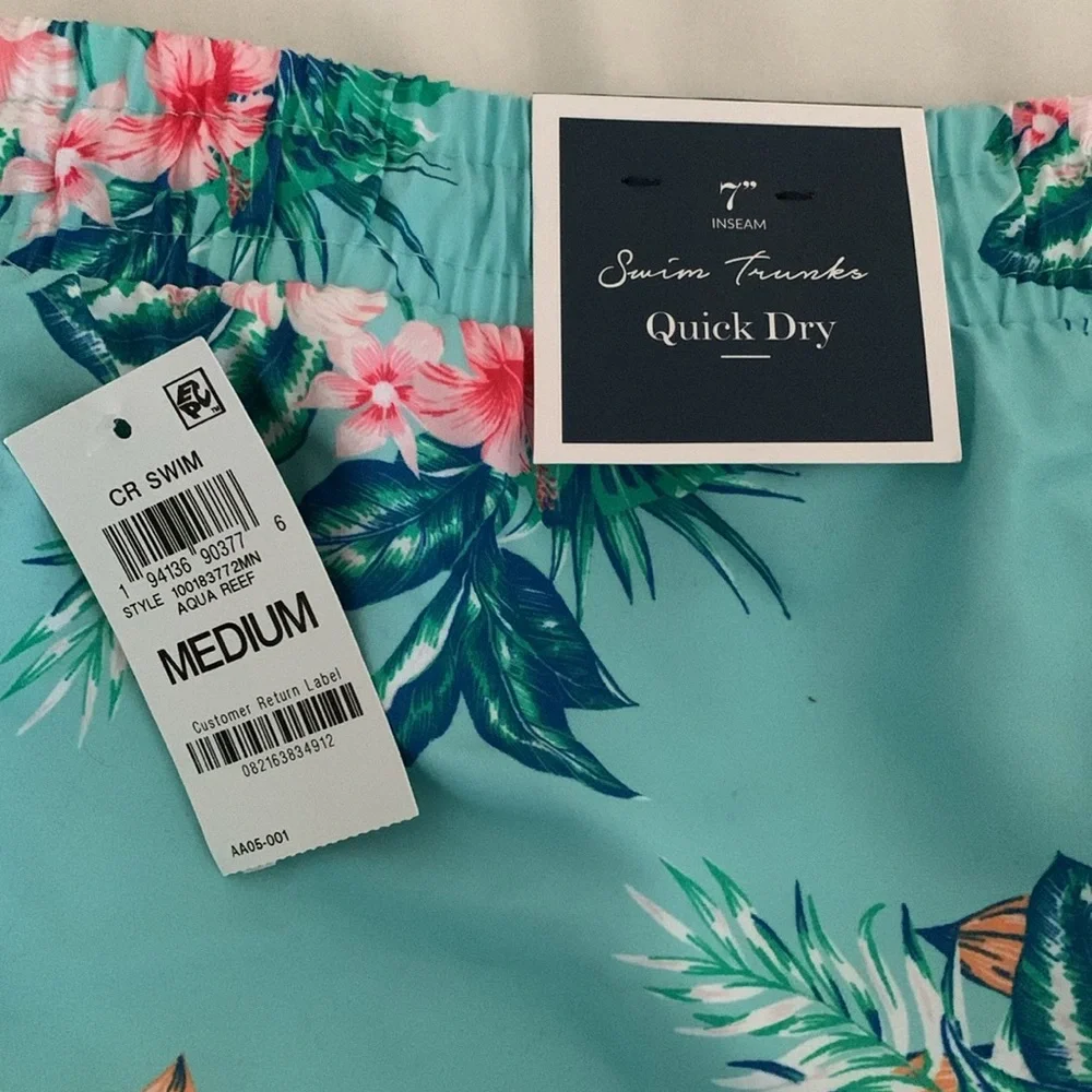 CLUB ROOM Men’s M Swim Trunks floral Hawaiian travel vacation resort cabana